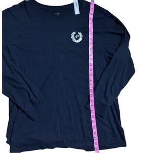 PINK Victoria's Secret Black Long Sleeve Graphic Style Shirt Sz L NWT thumbnail 2