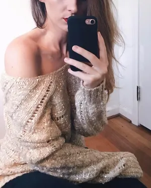 Cream Knit sweater Tan Size L thumbnail 1