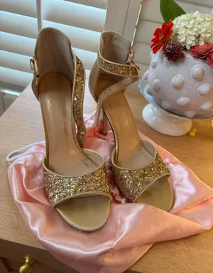 Phoebe Couture Gold Heels thumbnail 1
