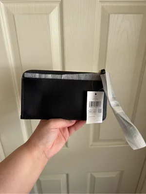 Kate Spade Wristlet thumbnail 3
