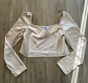 Princess Polly Long Sleeve Crop Top thumbnail 1