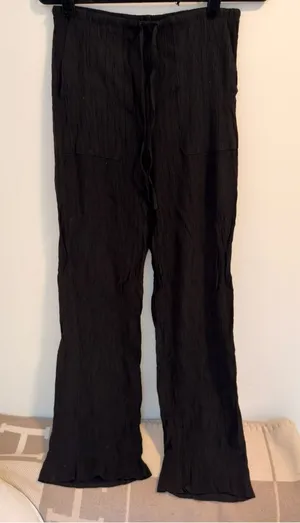 Zara Black Drawstring Crinkle Pants thumbnail 1