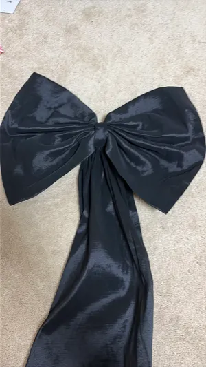 Black Windsor Dress Mini With Bow thumbnail 3