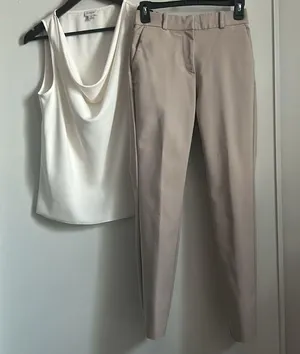 H & M Ladies All Occasion Ankle Dress Trouser Pants in Beige Color Tone thumbnail 3