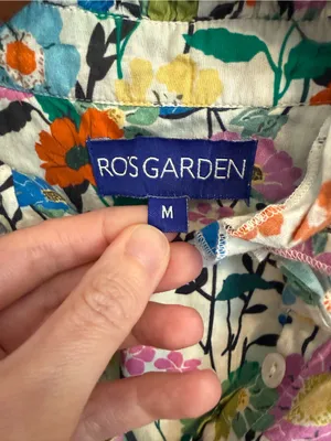 Ro's Garden Long Sleeve Button Front Blouse Top in "Botanic Multi" print Size M thumbnail 2