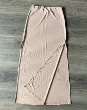 Pink Lily Slit Maxi Skirt thumbnail 2