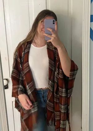 Moon Ryder fall poncho thumbnail 4