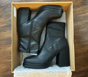 Steve Madden Black Oppal Bootie thumbnail 2