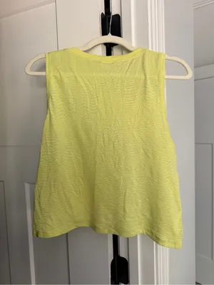 Lululemon Train to Be Tank Top Ripple Wave Electric Lemon thumbnail 4