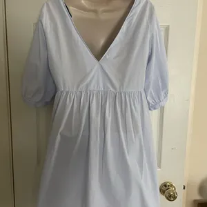 Zara Basic Light Heather  V-Neck Dress Size Small‎ thumbnail 2