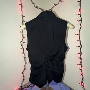 Black Ruched Women’s Sleeveless Shirt thumbnail 5