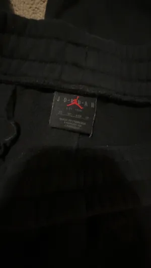 Nike  Sweatpants thumbnail 2