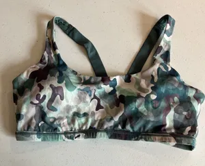 Spanx Low Impact Sports Bra Large Camo athletic yoga green full coverage thumbnail 1