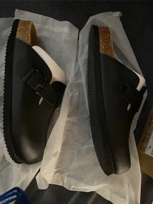 SUFU Black Clogs size 7M thumbnail 4