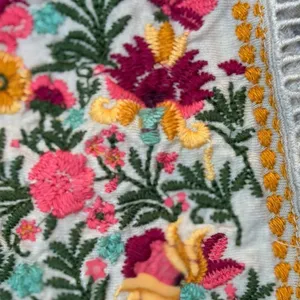 One World Embroidered Floral Top Size L thumbnail 3