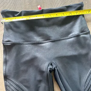 Spanx Faux Leather Moto Leggings Very Black Size Large 20136R‎ thumbnail 10