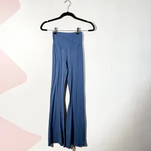 OFFLINE by Aerie Crossover Flare‎ Leggings Small Blue thumbnail 2