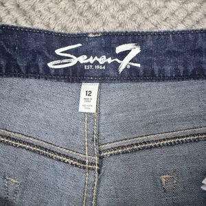 Seven7 Skinny Jeans 12 Dark Wash Blue High Rise Everyday Stretch Denim Pockets thumbnail 3
