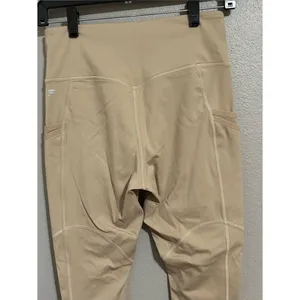 Fabletics Motion 365 Neutral Nude Mesh Pocket 7/8 Leggings Women’s Size Medium thumbnail 6