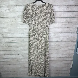 Madewell Puff-Sleeve V-Neck Midi Dress in Floral Size 4 thumbnail 7