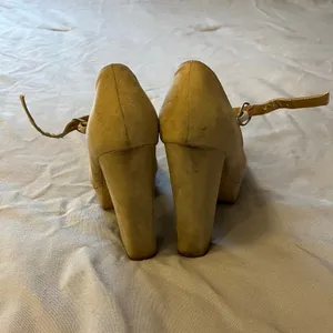 Forever 21 Platform Suede Mary Jane Heels thumbnail 3