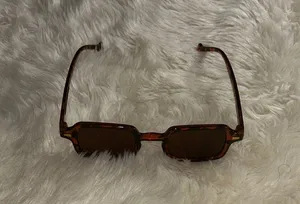Retro Tortoise Shell Square Sunglasses Brown thumbnail 3