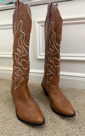 Urban Outfitters Boots Cowboy thumbnail 1