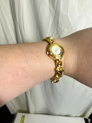 Almas Dolphin Link Bracelet Watch Gold Tone Quartz Womens Novelty Dolphin Watch thumbnail 6
