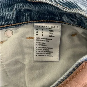 American Eagle Outfitters Light Blue Mom Jeans 4 Long thumbnail 4