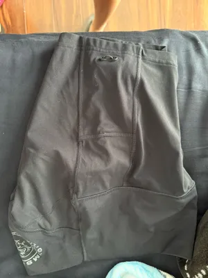 Black Gymshark Legacy Seamless Leggings shorts small thumbnail 4