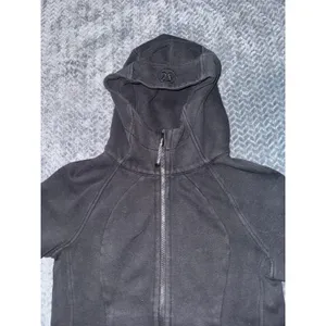 Lululemon Women's Black Full Zip Scuba Hoodie Jacket Thumbholes Size‎ 8 thumbnail 3