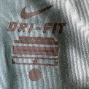 Women’s Nike Dri-Fit tennis golf skort thumbnail 3