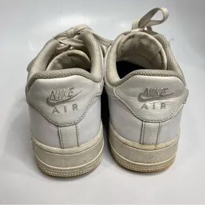 Nike Air Force 1 white sneakers‎ size 8.5 thumbnail 5