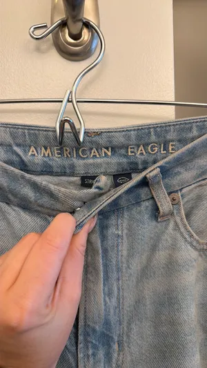 American Eagle Jeans thumbnail 3