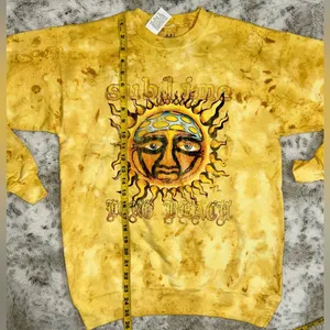 Urban Outfitters 🆕 NEW Sublime | 40 Oz To Freedom Yellow Sun Tie Dye Crewneck Sweatshirt thumbnail 6