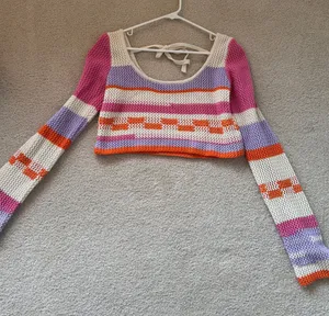 Grey Bandit Cropped Knit Long Sleeve Sweater thumbnail 1