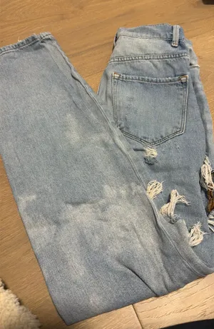 Urban Outfitters thumbnail 1