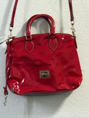 Original Vintage DOONEY & BOURKE True Red Leather Hand Bag patent leather thumbnail 1