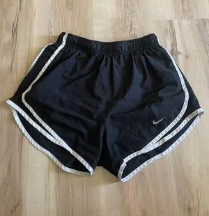 Nike Dri-Fit Shorts thumbnail 1