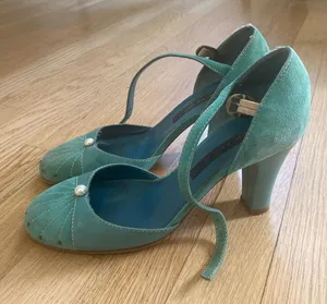 Marc Jacobs Heels thumbnail 1
