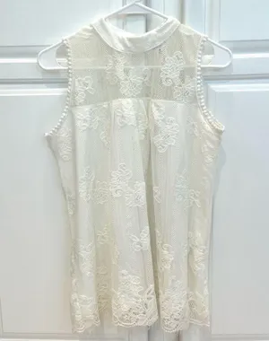 Eve And Maddie Sleeveless Lace Blouse Womens M Mock Neck Lined Ivory White thumbnail 1