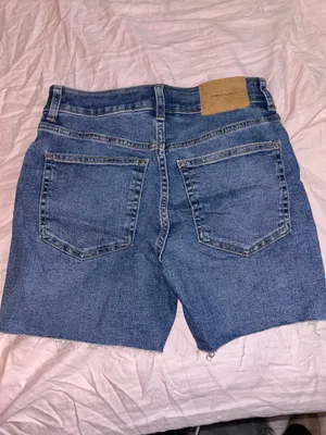 Jean Shorts Size 4 thumbnail 2