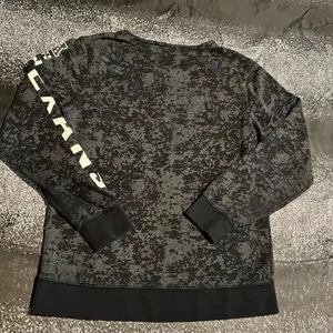 Womens M Fanatics Houston Texans NFL Tonal Gray Camo Pullover Sweatshirt thumbnail 2