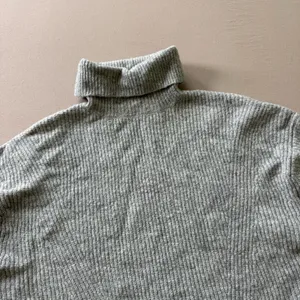 Primark wool blend rib knit turtleneck sweater thumbnail 3