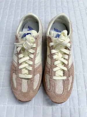 New Balance Unisex 471 Sneakers in Bisque Flat Taupe Pink Size 6 Womens thumbnail 8