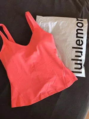 Lululemon sports vest
 thumbnail 1