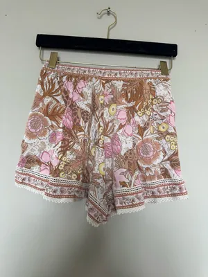 High-Waist Floral Pink & Tan Drawstring Shorts with Lace Trim thumbnail 5