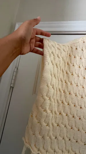 Davi & Dani Cream Chunky Knit Mock Neck Crop Sweater thumbnail 4