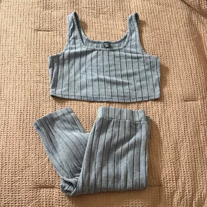 SheIn Gray Ribbed Crop Top,Pants & Duster Set thumbnail 4