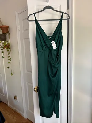 NWT Abercrombie & Fitch Satin Draped Wrap Midi Dress Emerald Green Small Petite thumbnail 3